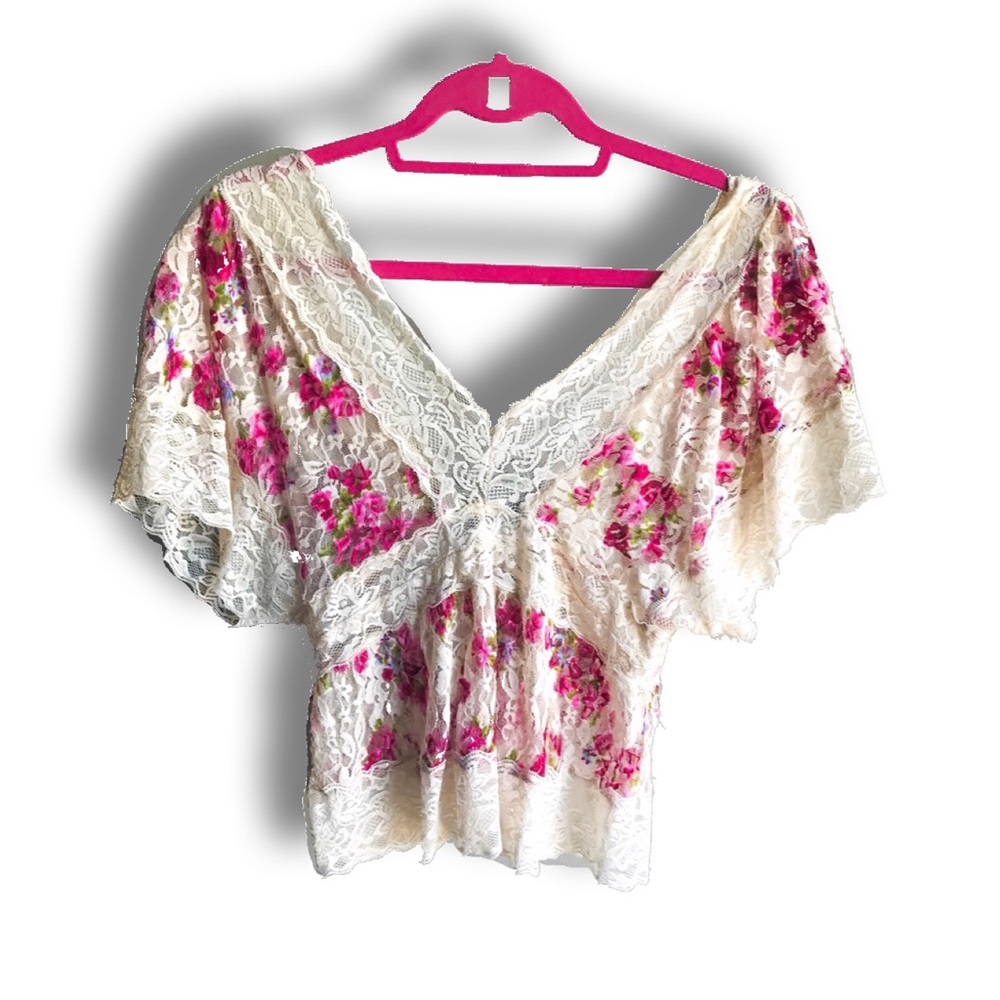Forever 21 floral lace top